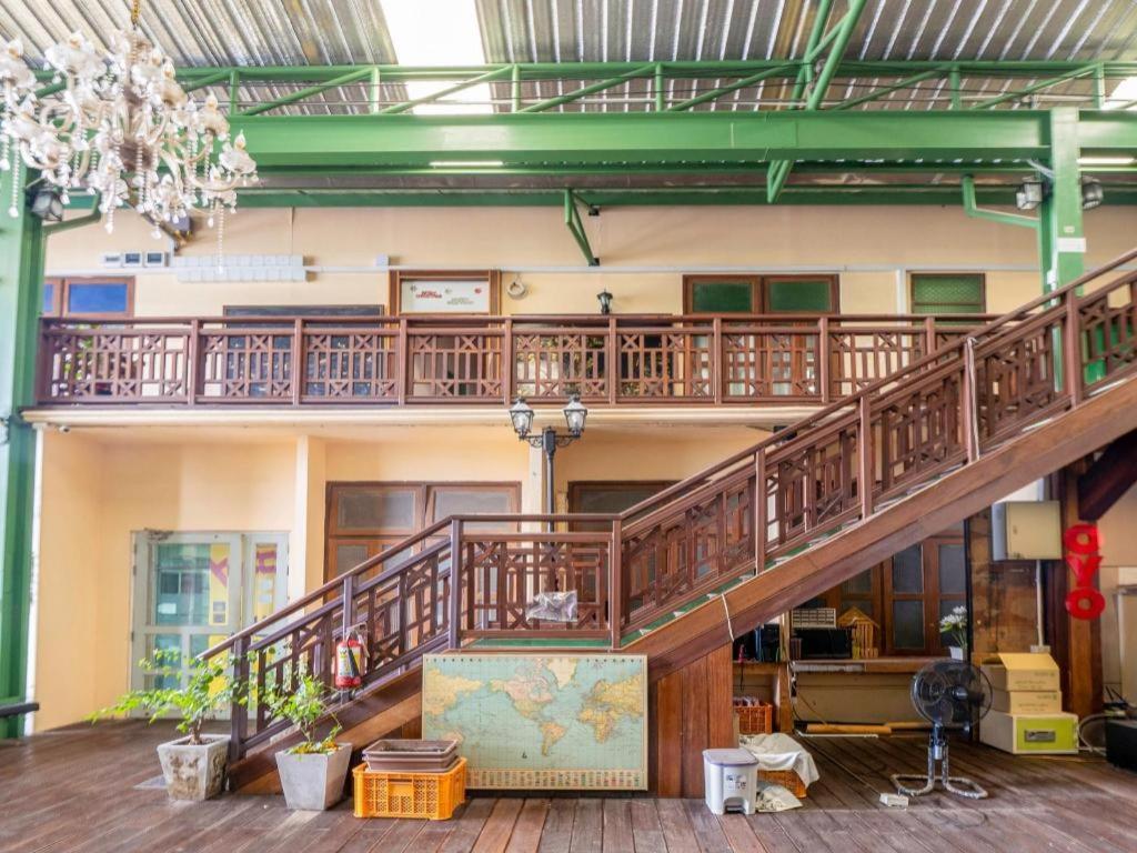 Art Hotel Sanamchai Bangkok Kültér fotó