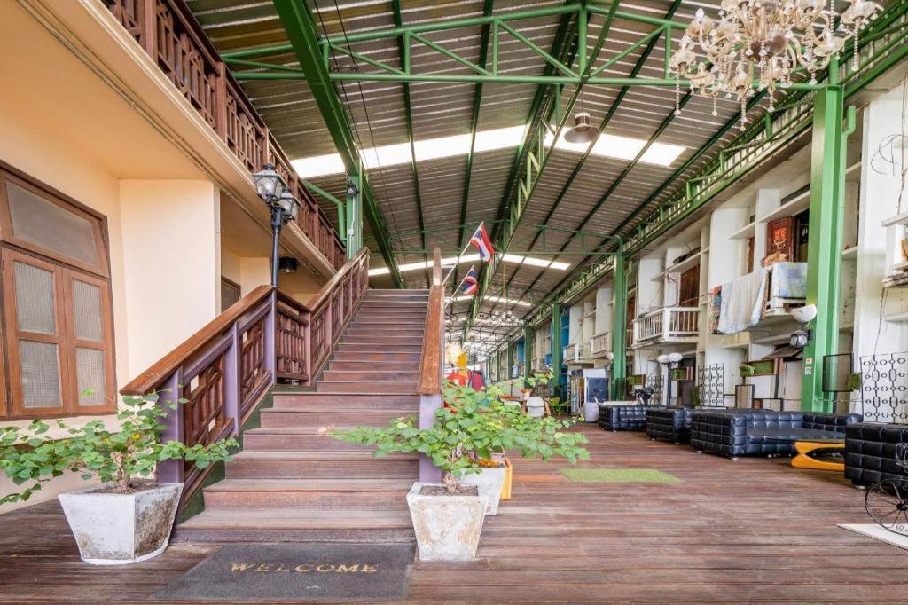 Art Hotel Sanamchai Bangkok Kültér fotó