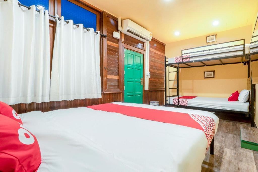 Art Hotel Sanamchai Bangkok Kültér fotó