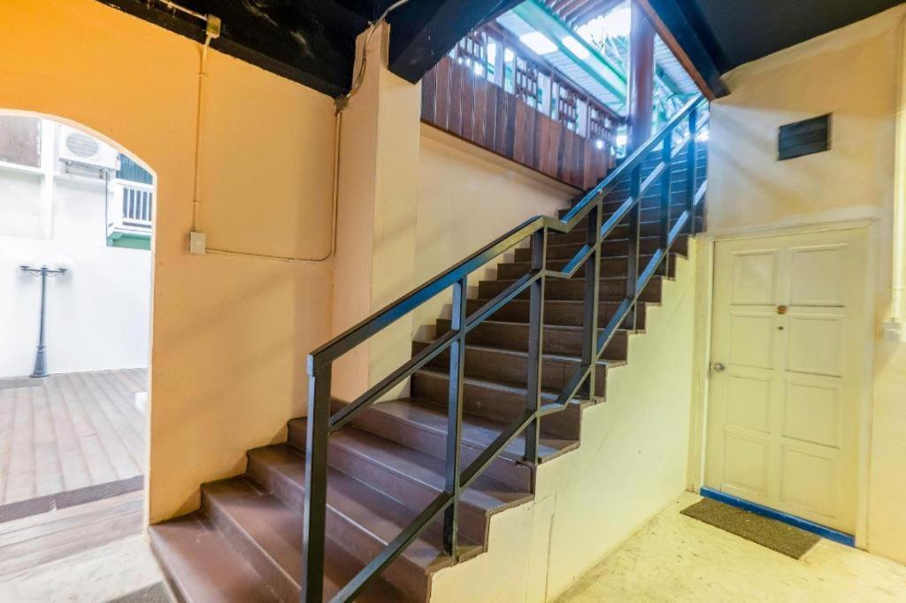 Art Hotel Sanamchai Bangkok Kültér fotó