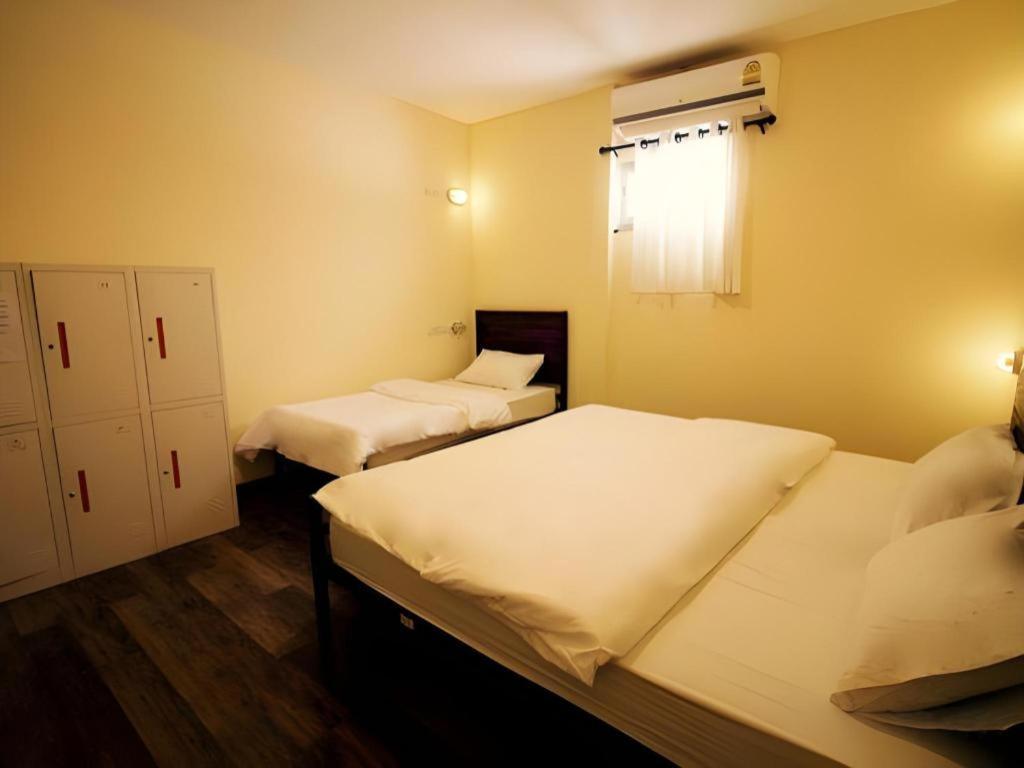 Art Hotel Sanamchai Bangkok Kültér fotó